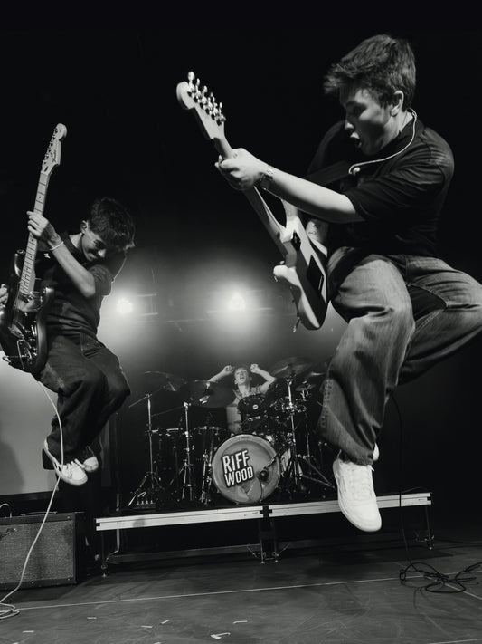 18 x 24 Wall Poster--Riff Wood LIVE!